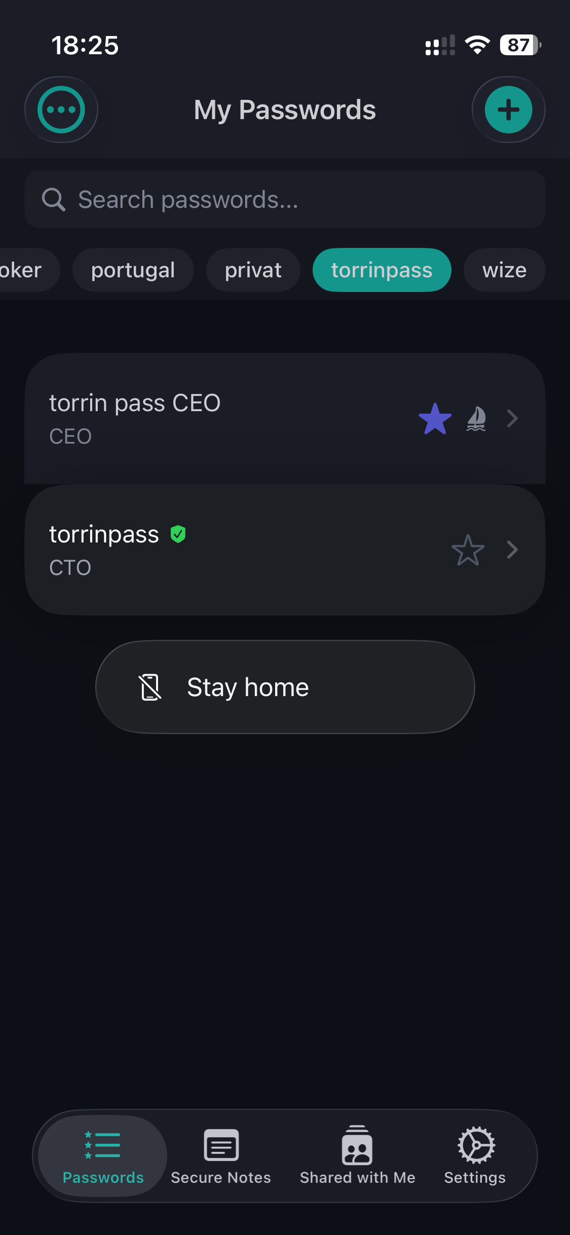 Context menu showing Keep on this device option